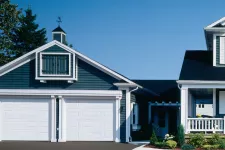 Garaga Garage door